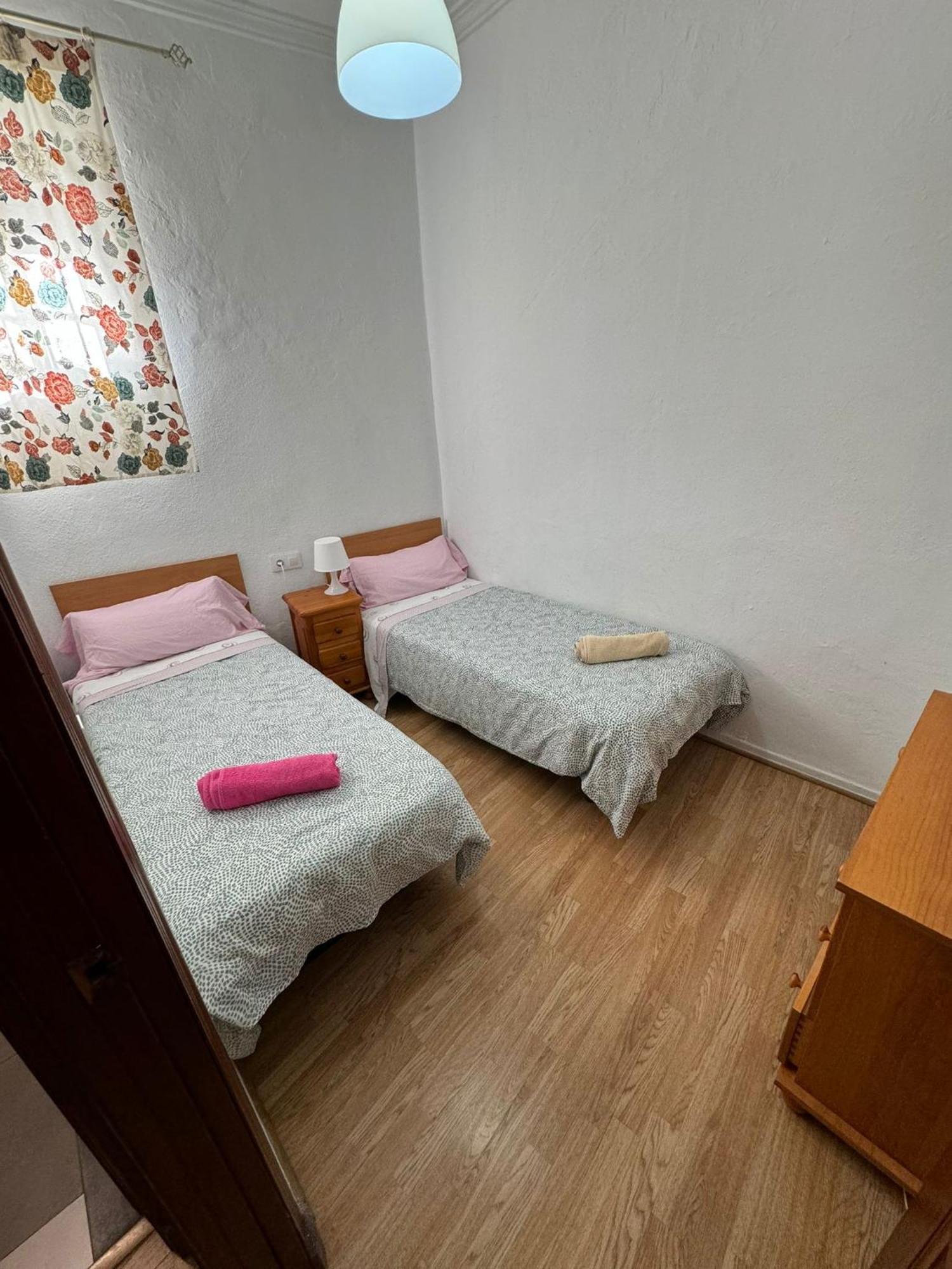 Apartamentos Porvera Jerez Jerez de la Frontera Esterno foto