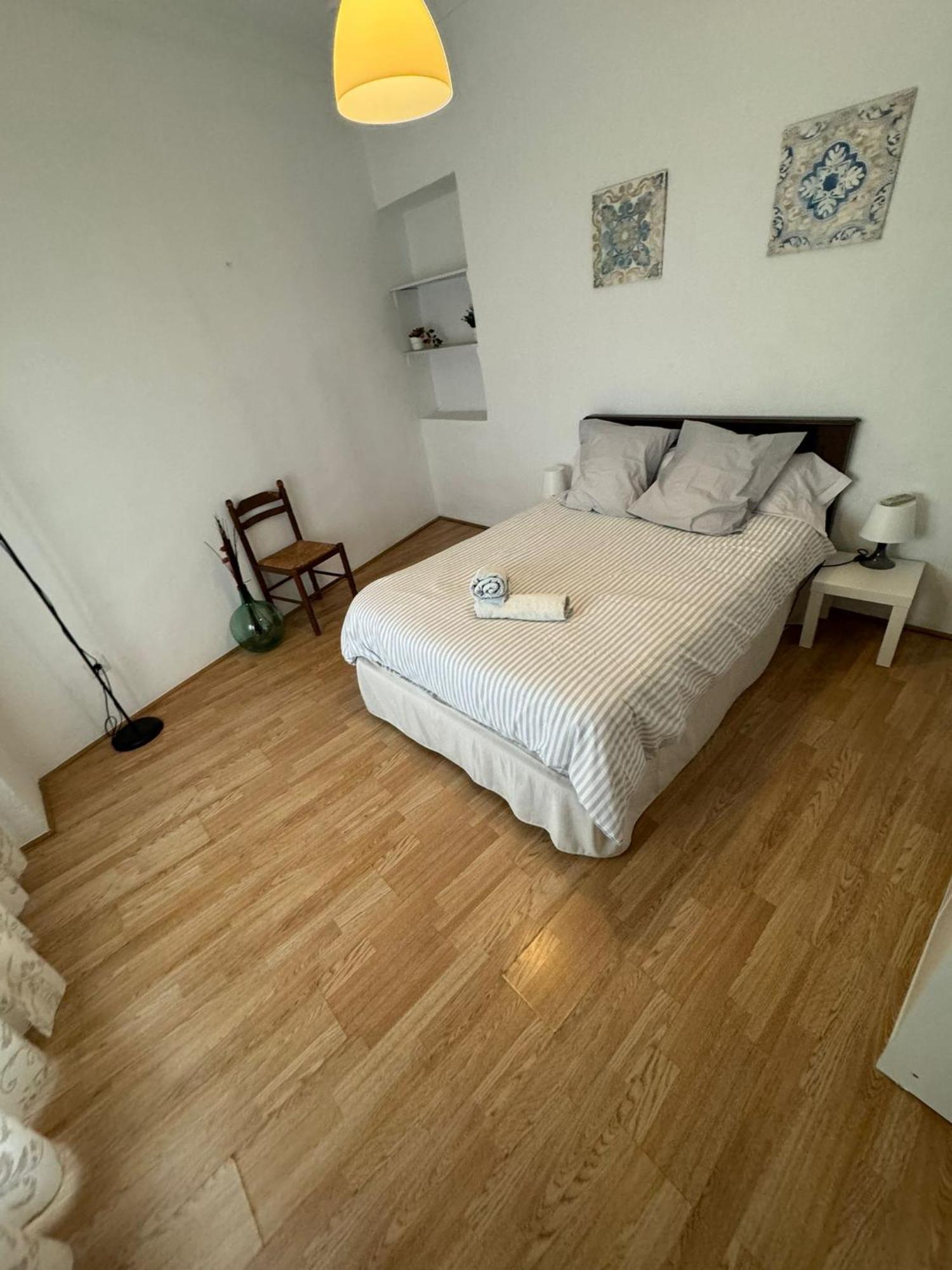 Apartamentos Porvera Jerez Jerez de la Frontera Esterno foto