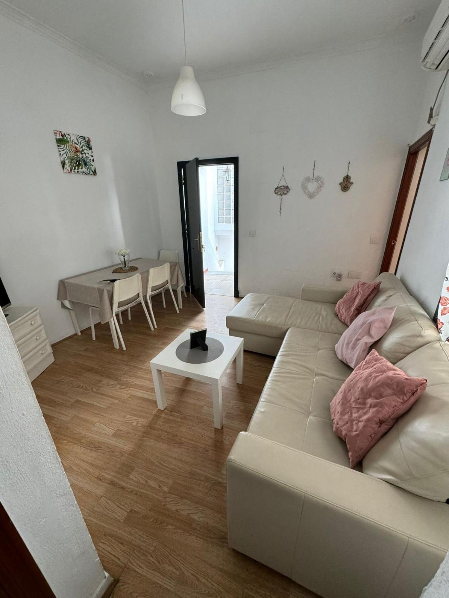 Apartamentos Porvera Jerez Jerez de la Frontera Esterno foto