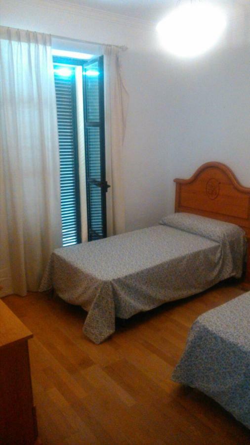 Apartamentos Porvera Jerez Jerez de la Frontera Esterno foto