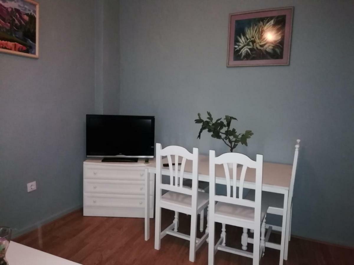 Apartamentos Porvera Jerez Jerez de la Frontera Esterno foto
